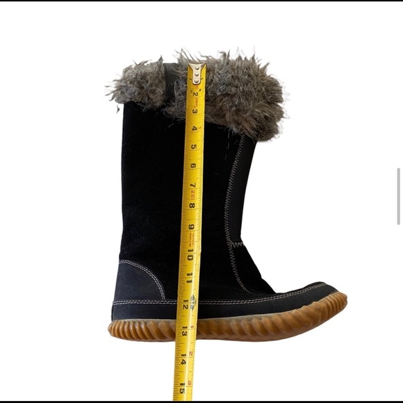 Sorel | Cozy Cate Felt Tall Winter Boots - Picture 10 of 11